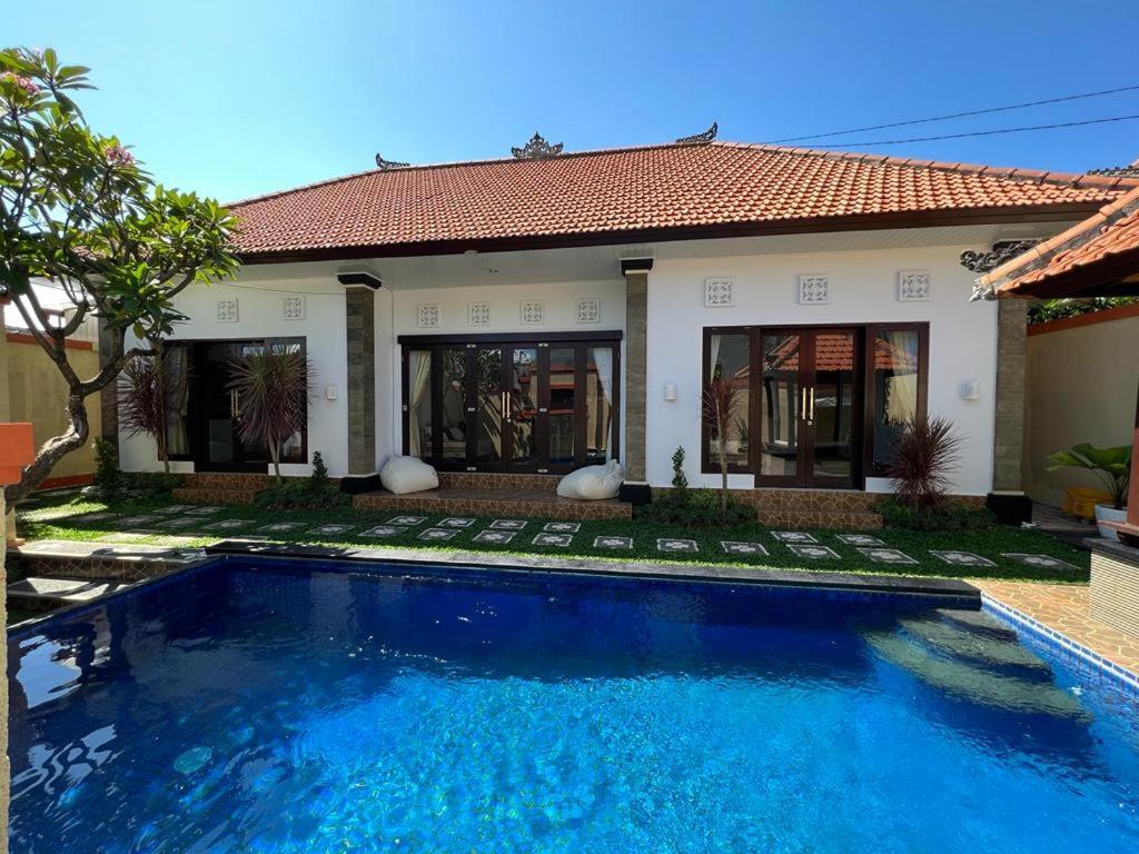 Villa Danielle Seminyak  Bagian luar foto