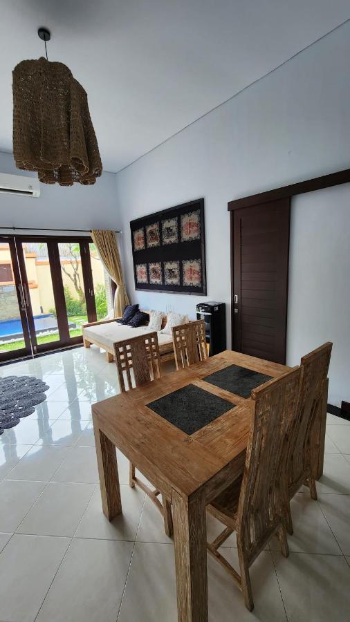 Villa Danielle Seminyak  Bagian luar foto